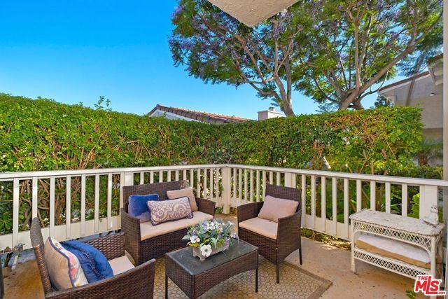 28240 REY DE COPAS Lane, Malibu, CA 90265