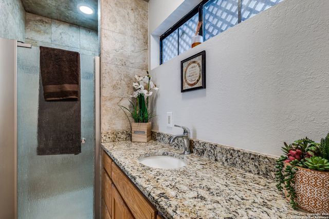 4714 Newcome Dr., San Antonio, TX 78229