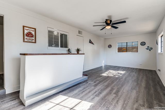 4714 Newcome Dr., San Antonio, TX 78229