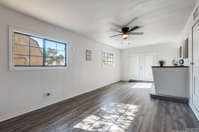 4714 Newcome Dr., San Antonio, TX 78229