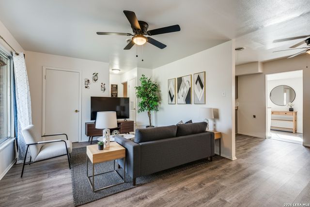 4714 Newcome Dr., San Antonio, TX 78229