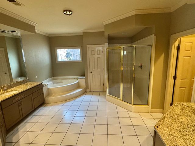 381 RIVEREDGE DR W, Memphis, TN 38018