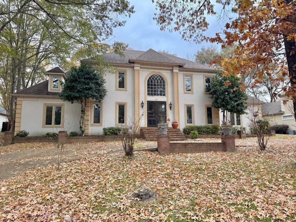 381 RIVEREDGE DR W, Memphis, TN 38018