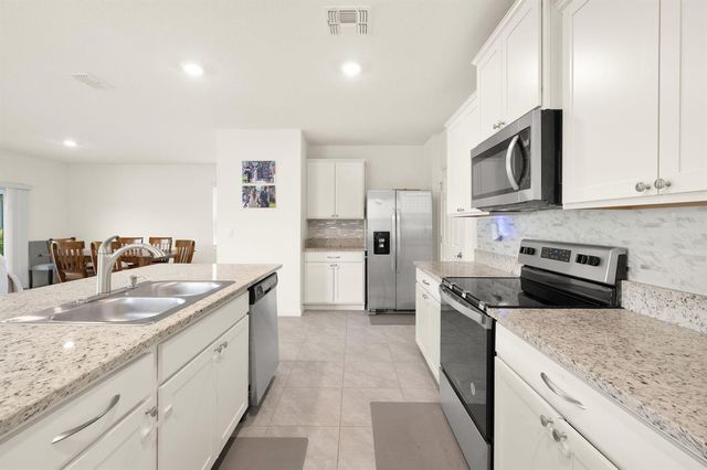 10764 SW Vasari Way, Port St. Lucie, FL 34987