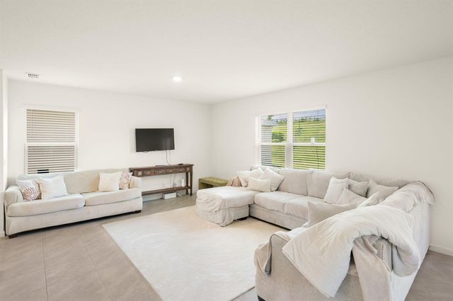 10764 SW Vasari Way, Port St. Lucie, FL 34987