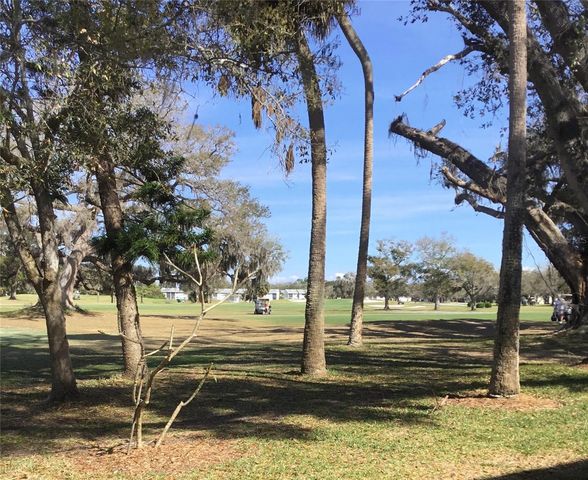 48 COUNTRY CLUB DRIVE 48, Largo, FL 33771