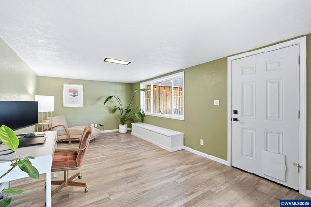 797 Apple Blossom Av NE, Keizer, OR 97303