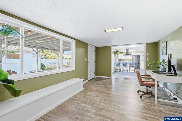797 Apple Blossom Av NE, Keizer, OR 97303