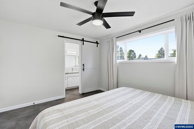 797 Apple Blossom Av NE, Keizer, OR 97303