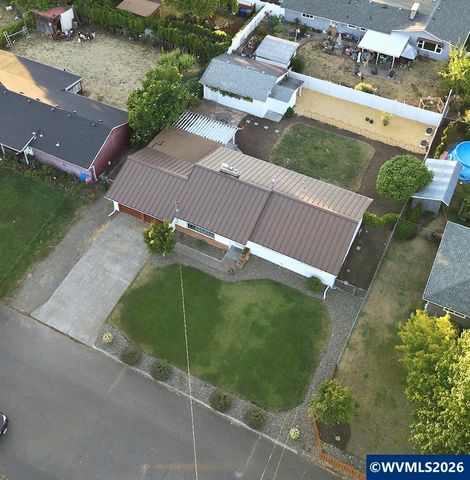 797 Apple Blossom Av NE, Keizer, OR 97303
