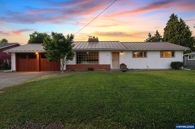 797 Apple Blossom Av NE, Keizer, OR 97303
