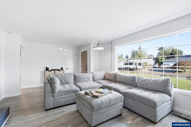 797 Apple Blossom Av NE, Keizer, OR 97303