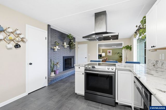 797 Apple Blossom Av NE, Keizer, OR 97303