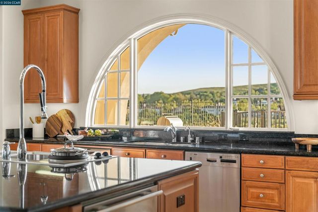 5316 Cypress Hawk Ct, San Ramon, CA 94582