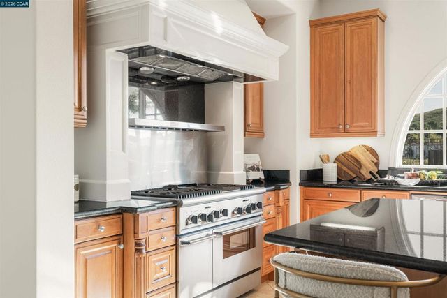 5316 Cypress Hawk Ct, San Ramon, CA 94582