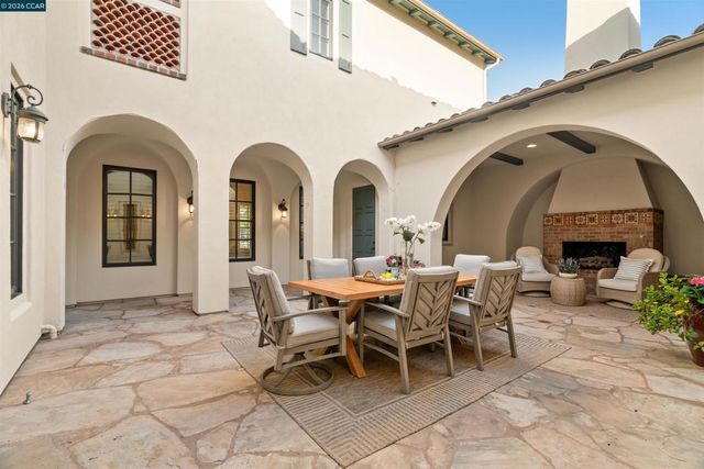 5316 Cypress Hawk Ct, San Ramon, CA 94582