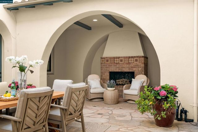 5316 Cypress Hawk Ct, San Ramon, CA 94582