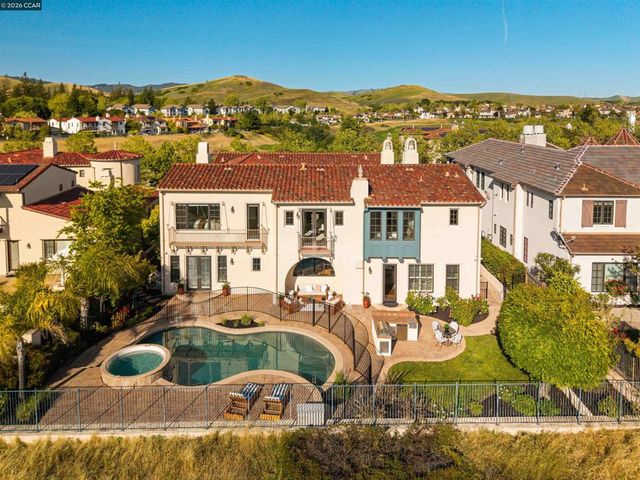 5316 Cypress Hawk Ct, San Ramon, CA 94582