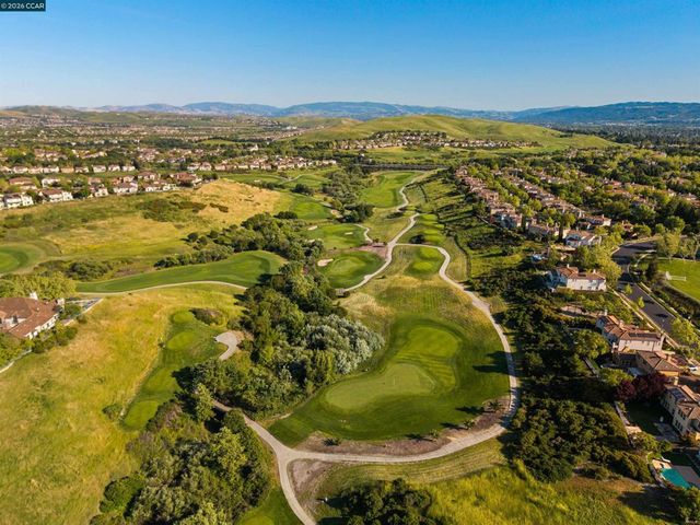 5316 Cypress Hawk Ct, San Ramon, CA 94582