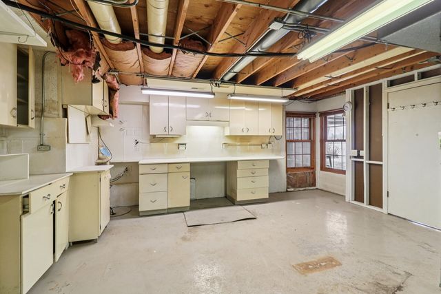 2312 High Point Drive, Lindenhurst, IL 60046