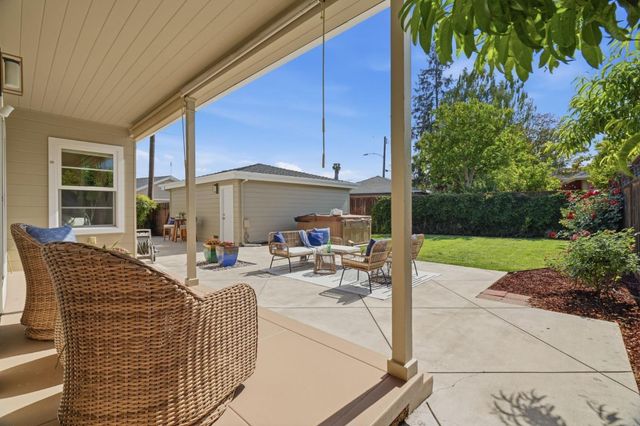 2325 Park Avenue, Santa Clara, CA 95050