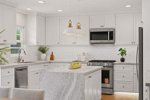 2325 Park Avenue, Santa Clara, CA 95050