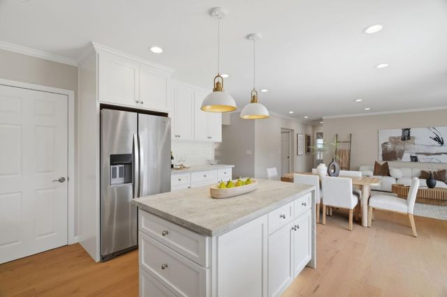 2325 Park Avenue, Santa Clara, CA 95050