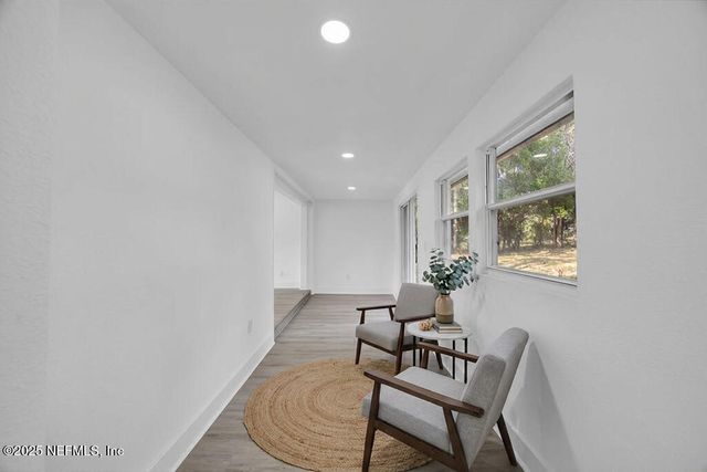 5489 OAK FOREST Drive, Jacksonville, FL 32211