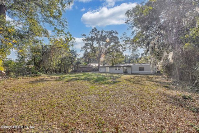 5489 OAK FOREST Drive, Jacksonville, FL 32211