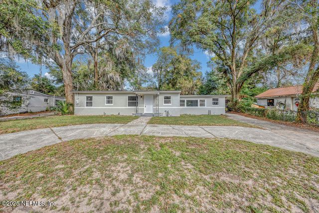 5489 OAK FOREST Drive, Jacksonville, FL 32211