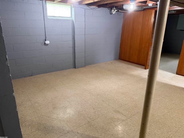 22829 Normandy Avenue, Eastpointe, MI 48021