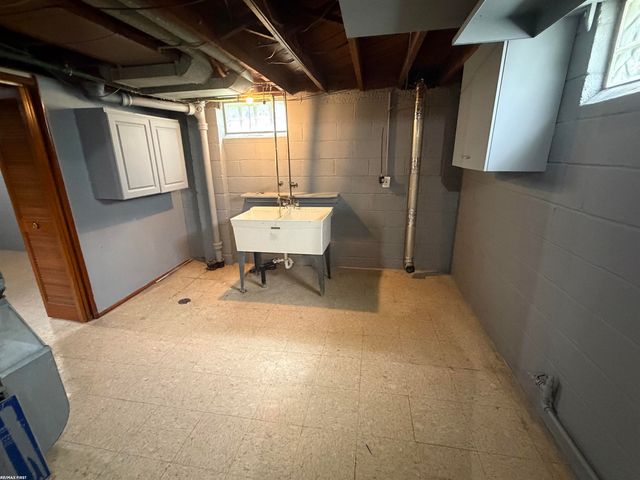 22829 Normandy Avenue, Eastpointe, MI 48021