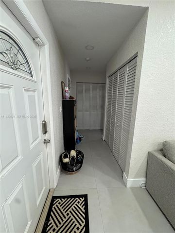 14232 SW 155th St, Miami, FL 33177