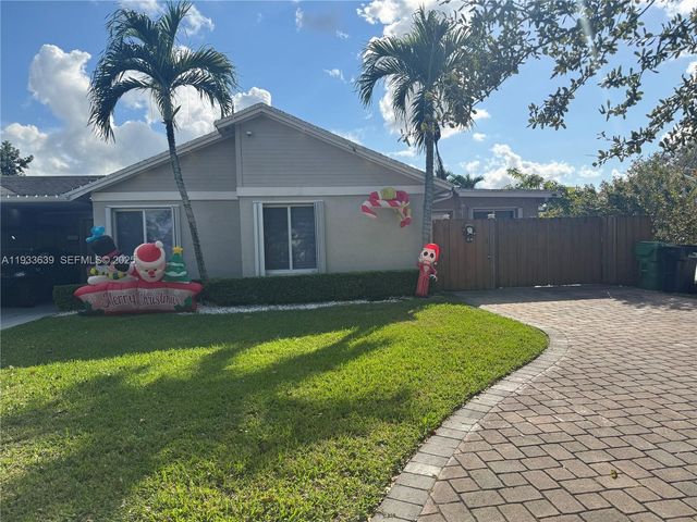 14232 SW 155th St, Miami, FL 33177