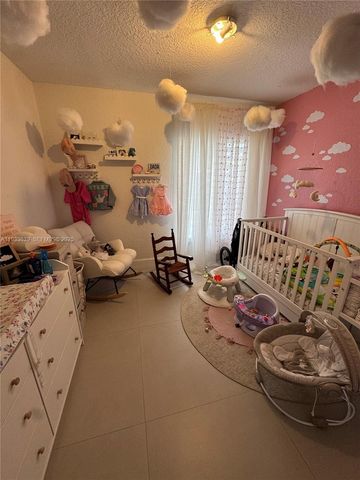 14232 SW 155th St, Miami, FL 33177