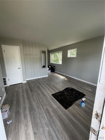 609 Saint Cecilia Drive, Cahokia, IL 62206