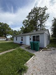 609 Saint Cecilia Drive, Cahokia, IL 62206