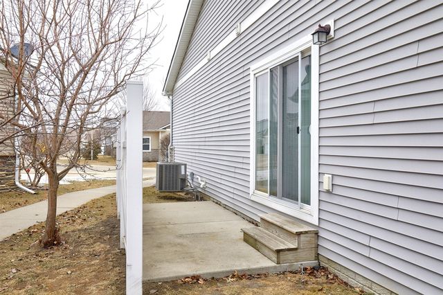 1273 SE Williams Court, Waukee, IA 50263