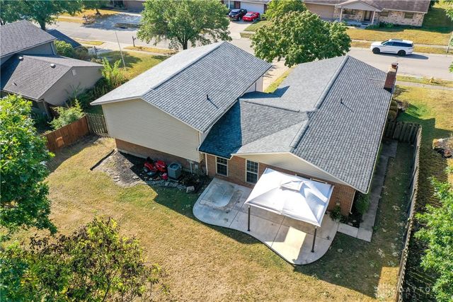 2125 Sherwood Forest Drive, Miamisburg, OH 45342