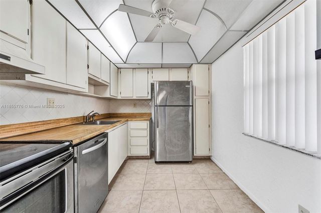 6301 N University Dr 310, Tamarac, FL 33321