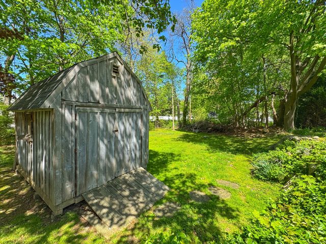 10 Ells Street, Norwalk, CT 06850