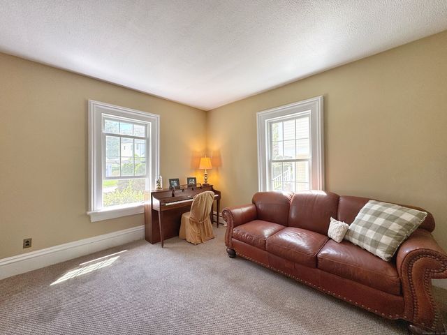 10 Ells Street, Norwalk, CT 06850