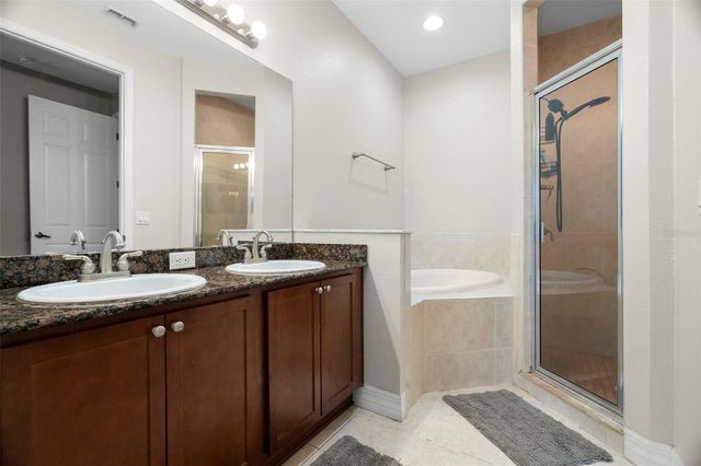 316 34TH AVENUE N, St Petersburg, FL 33704