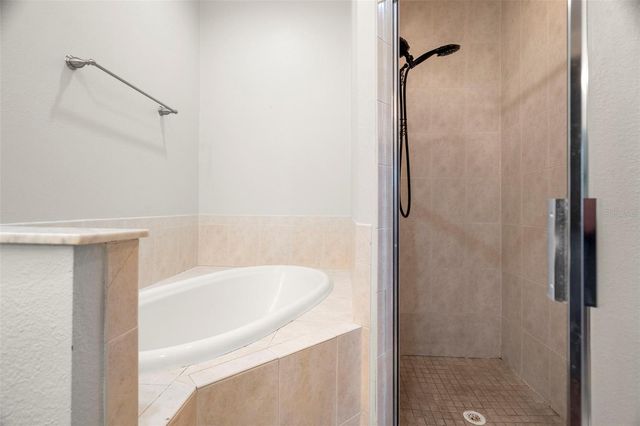 316 34TH AVENUE N, St Petersburg, FL 33704