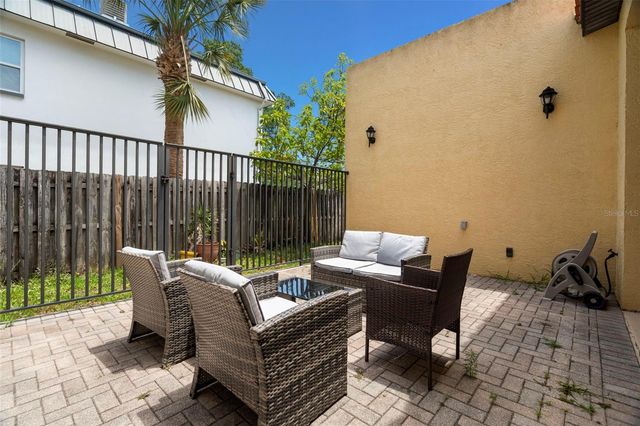 316 34TH AVENUE N, St Petersburg, FL 33704