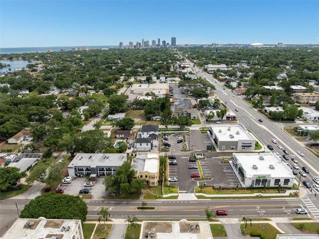 316 34TH AVENUE N, St Petersburg, FL 33704