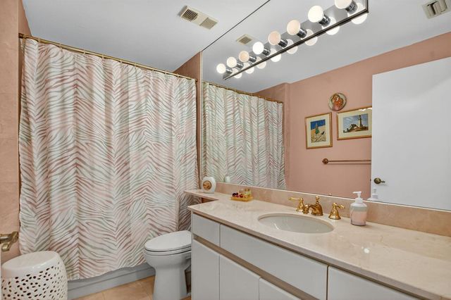 7351 Promenade Drive F-502, Boca Raton, FL 33433