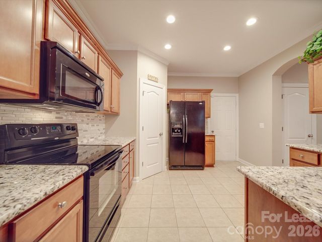 6831 Maricopa Road, Charlotte, NC 28277