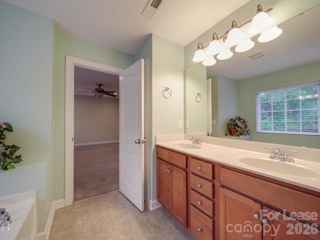 6831 Maricopa Road, Charlotte, NC 28277