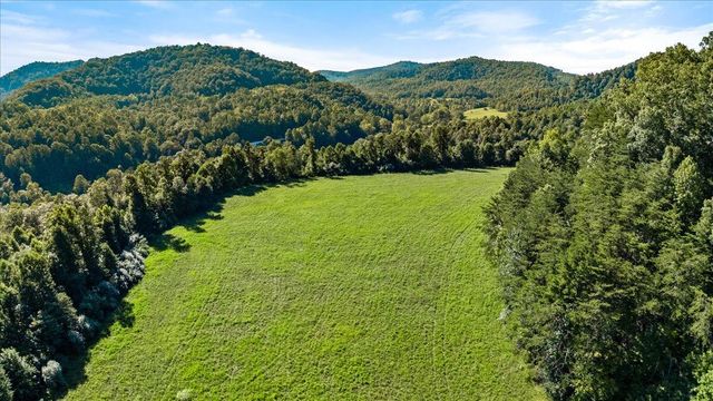 928 Indian Creek Road, Corbin, KY 40701